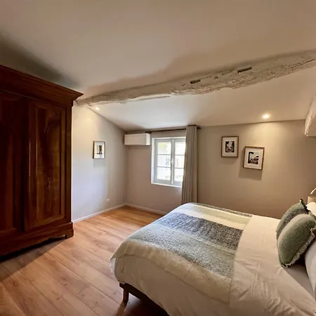 Maison Destieu Holiday home *