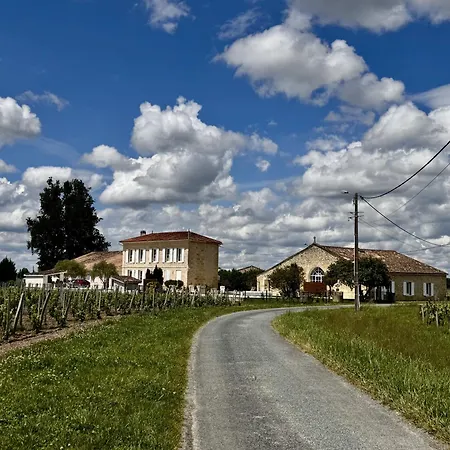 Holiday home Maison Destieu