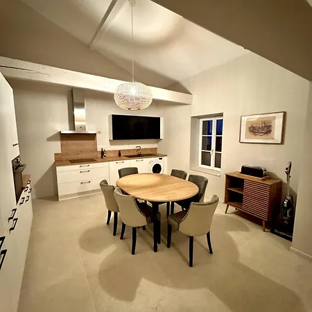 Maison Destieu 4*